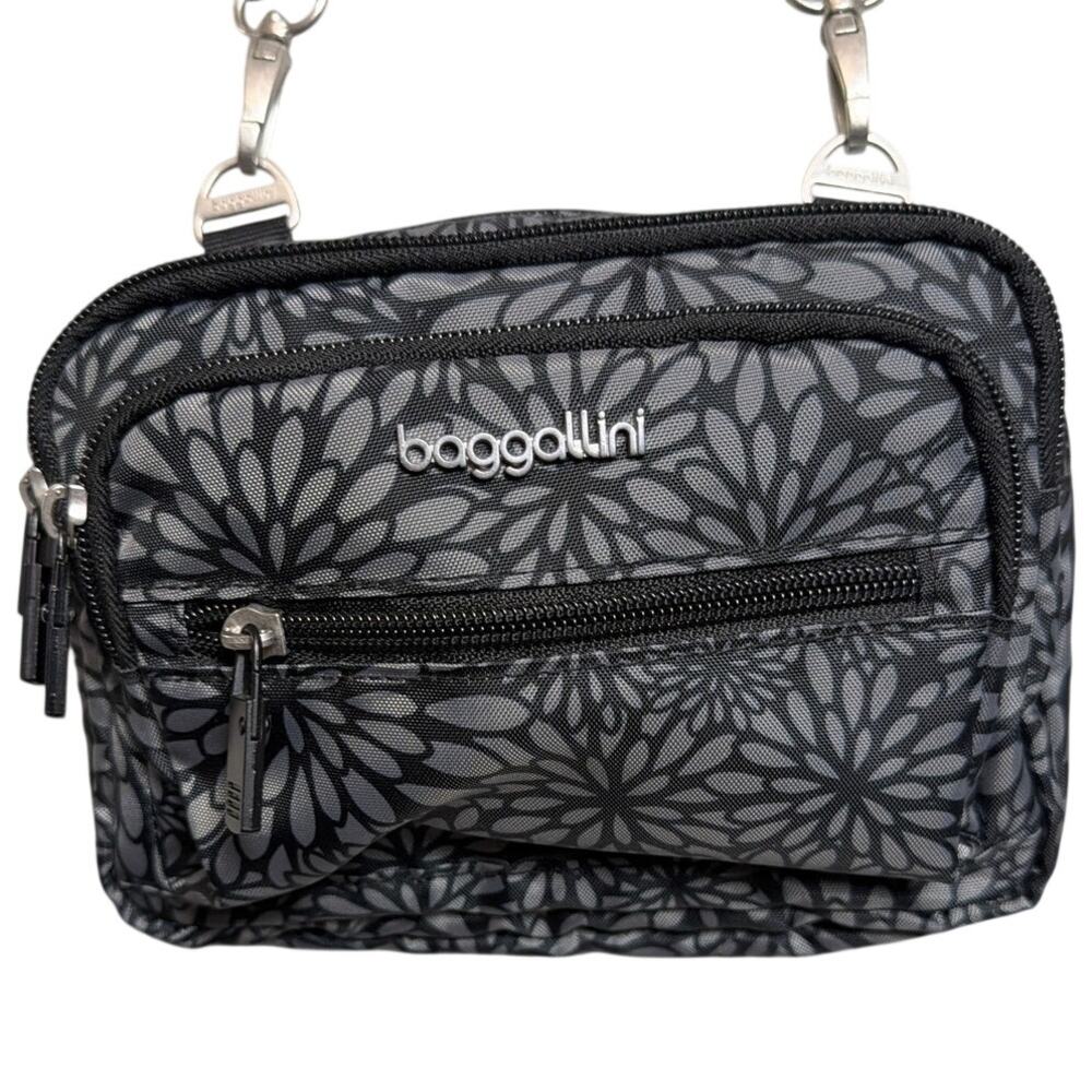 Baggallini Triple Zip Crossbody Belt Bag Gray Pink Convertible Travel Organizer